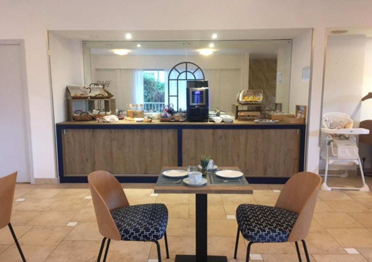 Carlton - Renovee Avec Piscine 4*
