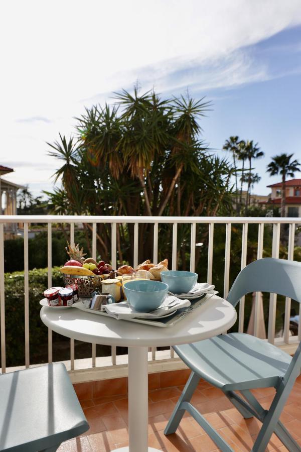 Carlton - Renovee Avec Piscine Beaulieu-sur-Mer