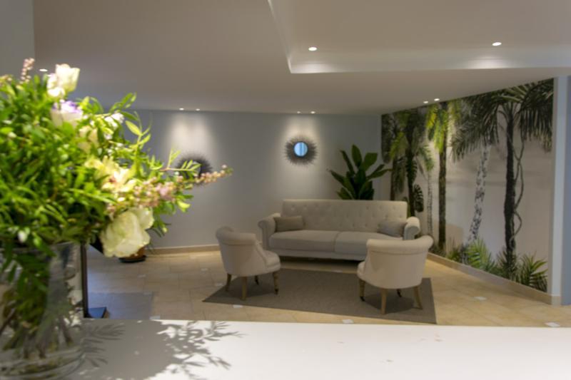 Apart-hotel Carlton - Renovee Avec Piscine 4*
