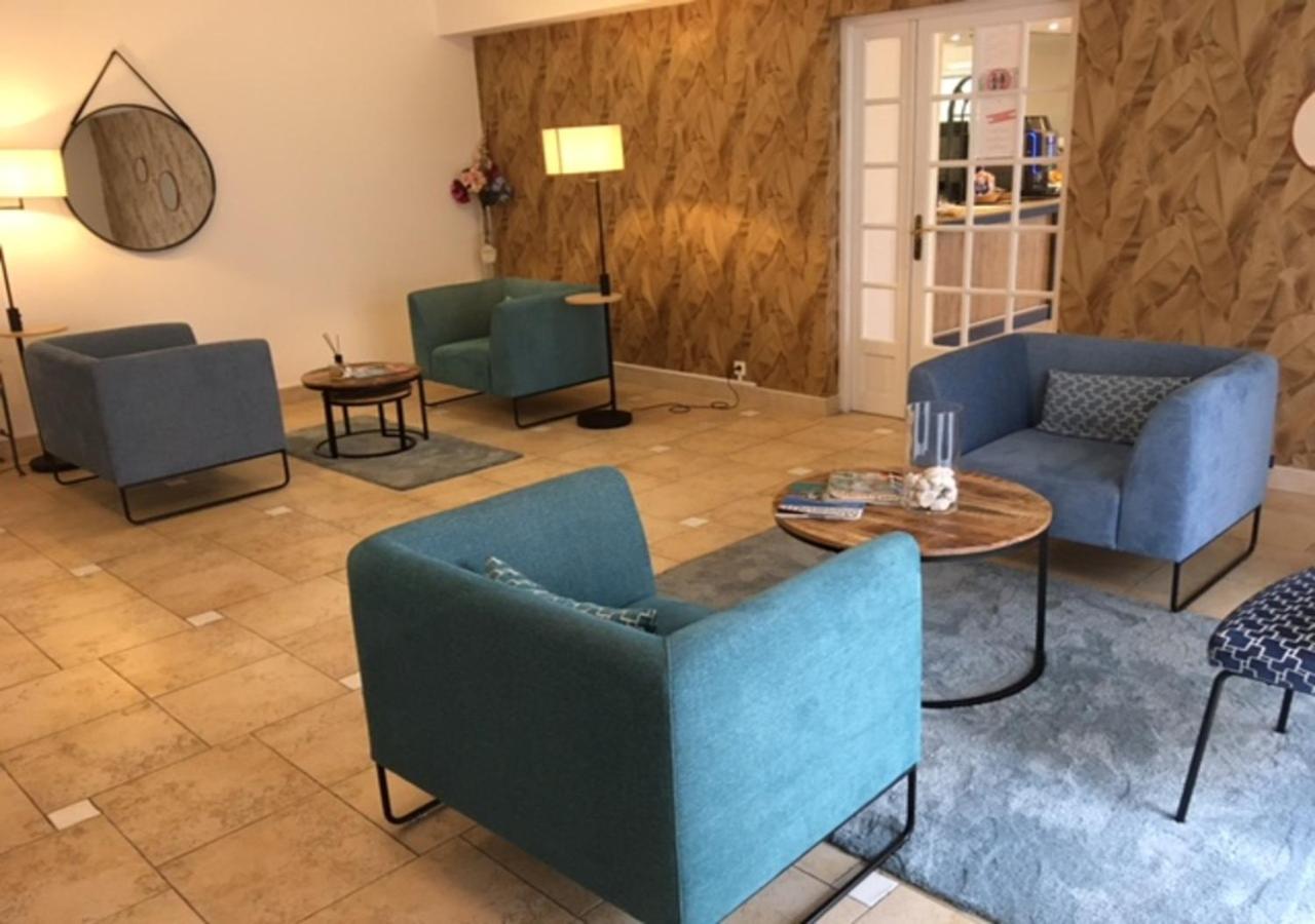 Carlton - Renovee Avec Piscine