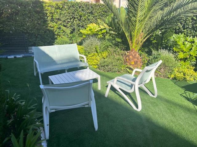 Aparthotel Carlton - Renovee Avec Piscine Beaulieu-sur-Mer