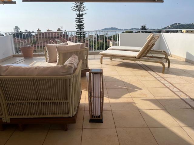 Carlton - Renovee Avec Piscine