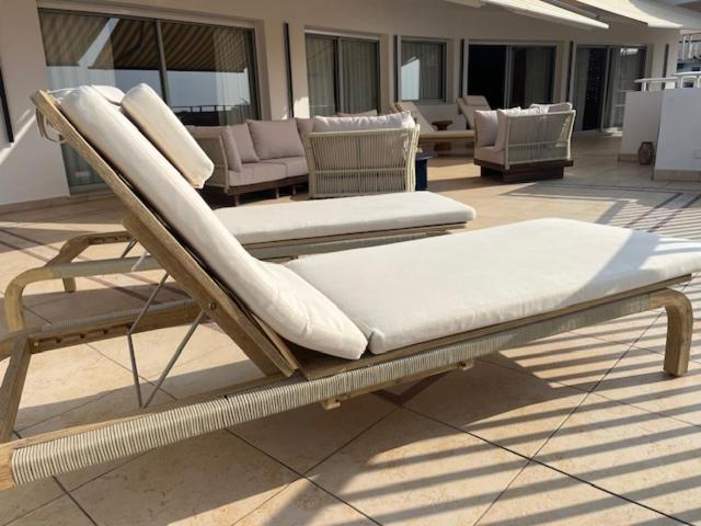 Carlton - Renovee Avec Piscine Aparthotel 4*